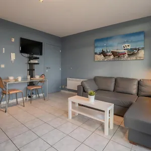 https://apartment-residentie-astrid3-bredene-8450.hotelsghent.com